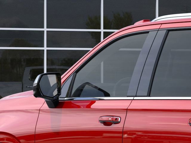 2025 Chevrolet Suburban Premier - Photo 12