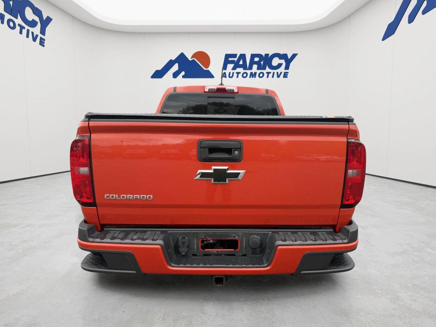 Used 2016 INFERNO ORANGE METALLIC Chevrolet 4WD Z71 image 4