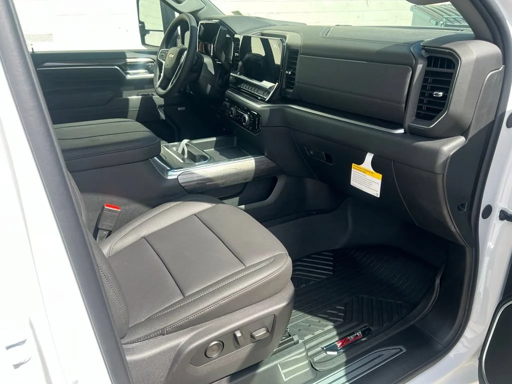 New 2026 Summit White Chevrolet LTZ image 26