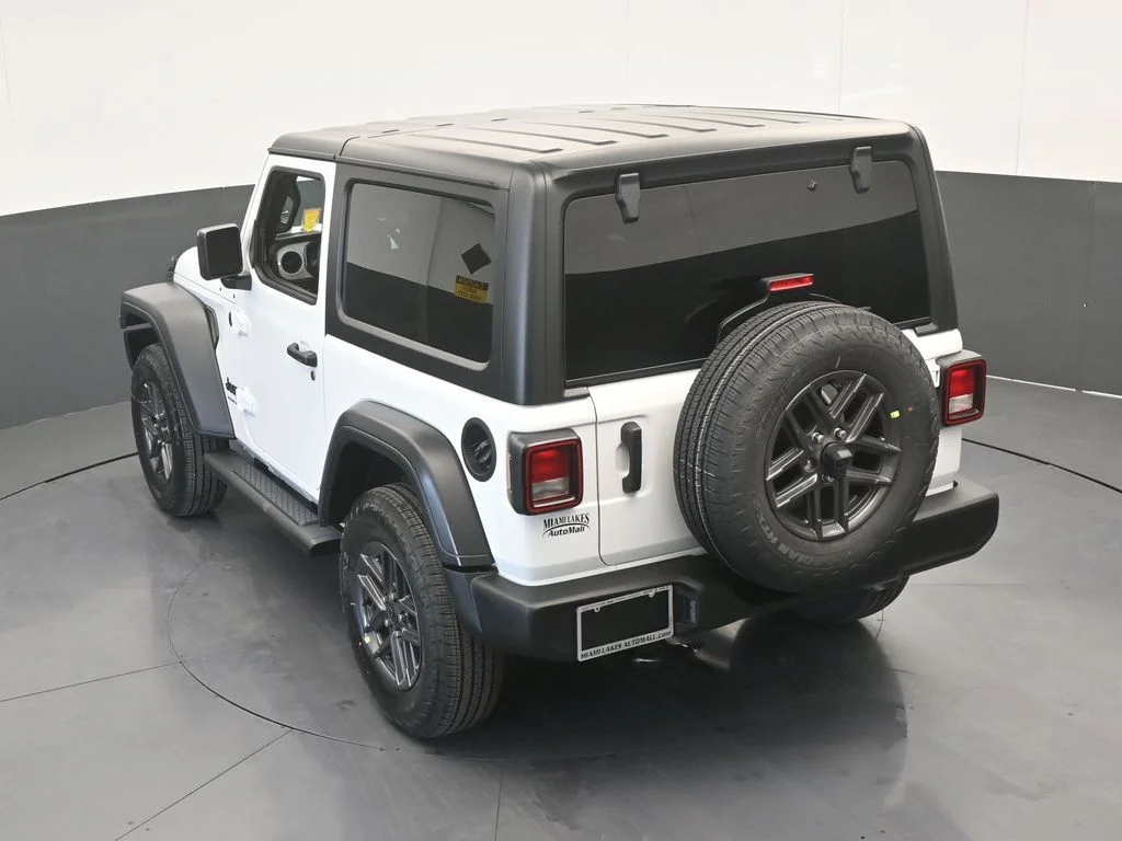 New 2026 Bright White Clear-Coat Exterior Paint Jeep Sport image 37