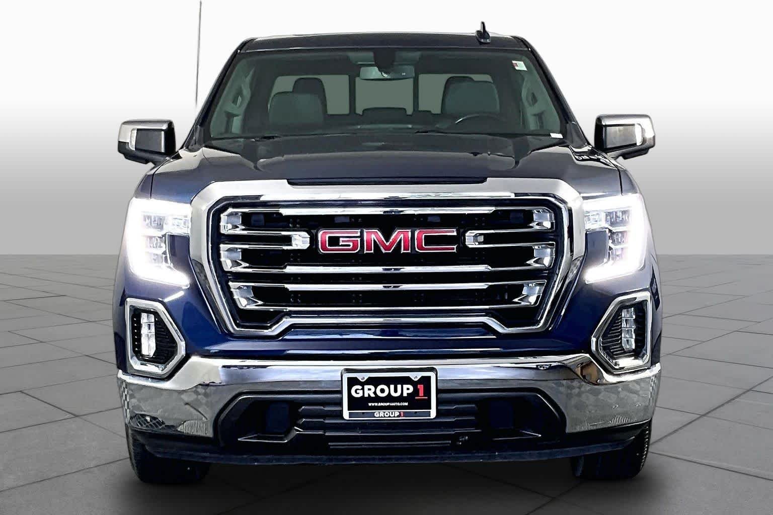Used 2021 Pacific Blue Metallic GMC SLT image 4