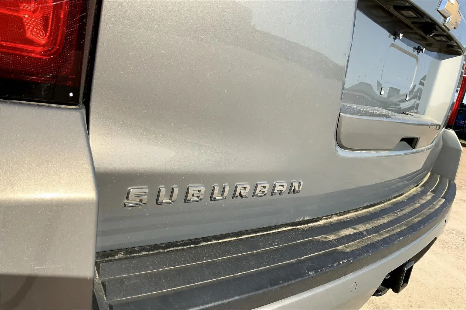 Used 2017 Pepperdust Metallic Chevrolet LT image 27