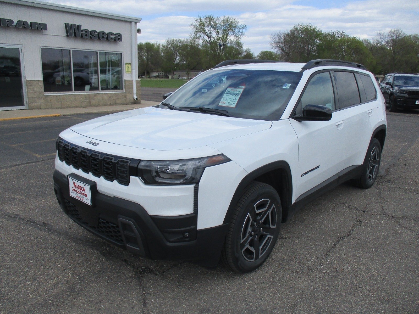 2026 Jeep Cherokee Limited HEV 4X4's photo