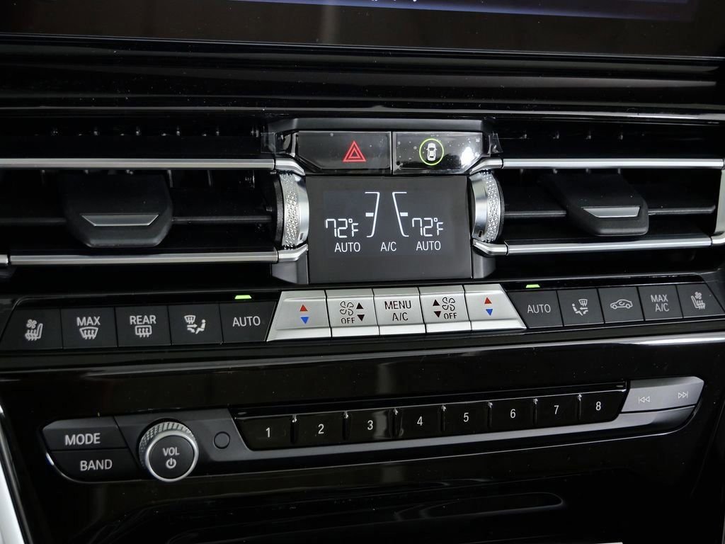 Used 2026 Black Sapphire Metallic BMW 840i image 44