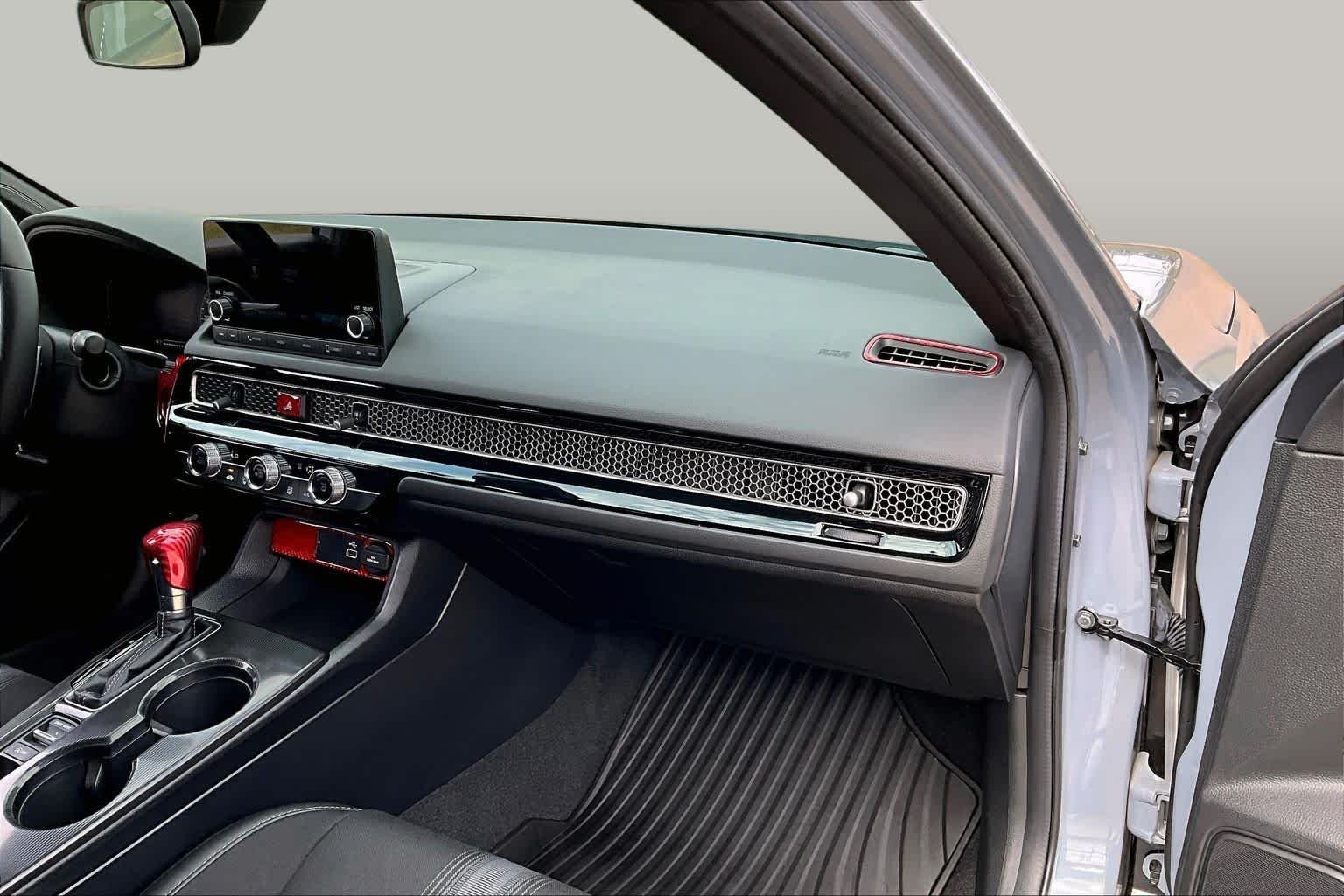 Used 2024 Sonic Gray Pearl Honda Sport image 17