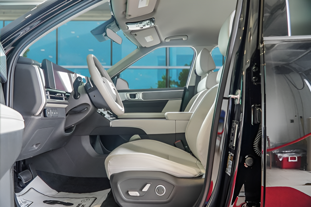 2025 Hyundai Santa Fe SEL - Photo 33