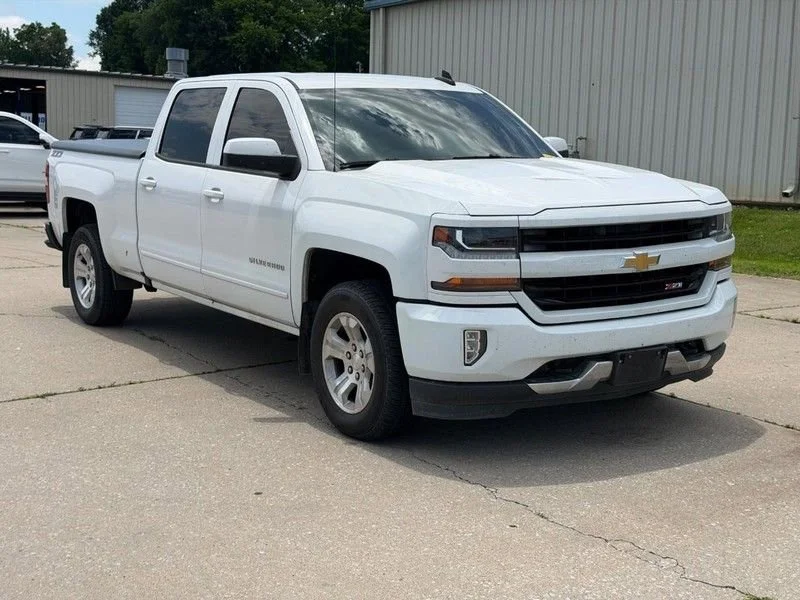2016 Chevrolet Silverado 1500 LT 4X4 Crew Cab Standard Box's photo