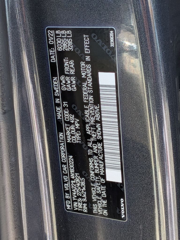 Used 2022 Gray Volvo T6 Inscription image 37