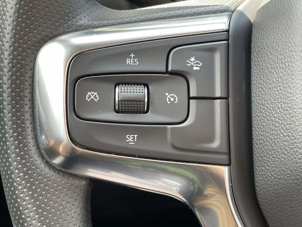 Used 2022 Black Chevrolet LT image 19
