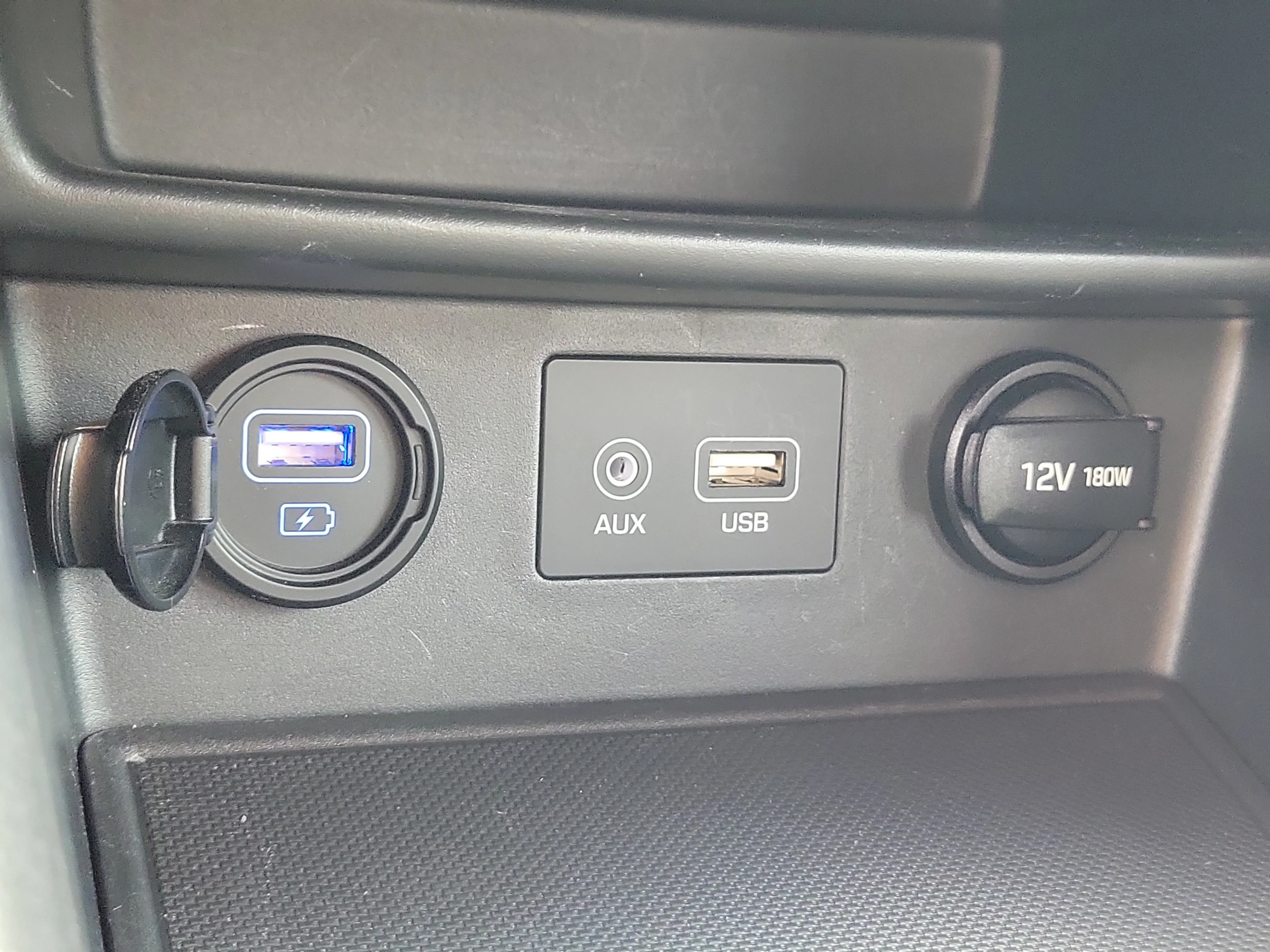 Used 2020 Surf Blue Hyundai SEL image 28