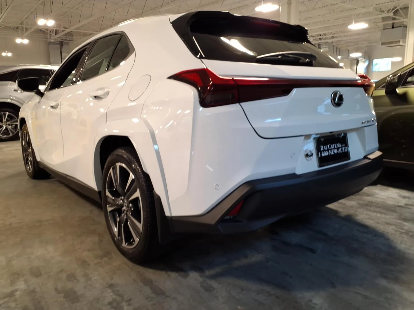 New 2026 Ultra White Lexus  image 15