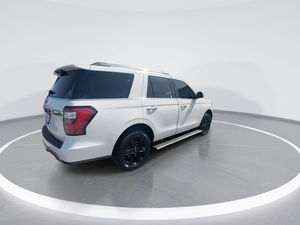 Used 2020 White Ford Limited image 8