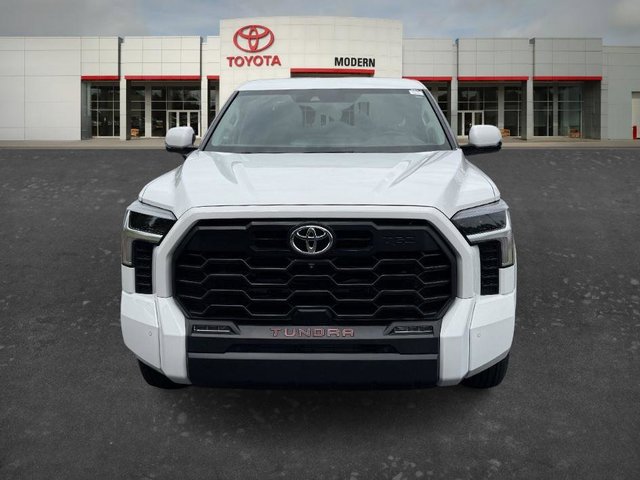 2022 Toyota Tundra 2WD SR5