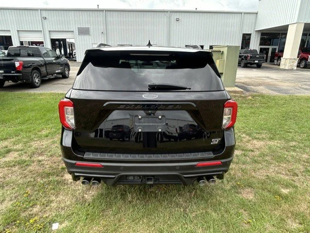 Used 2023 Black Metallic Ford ST image 4