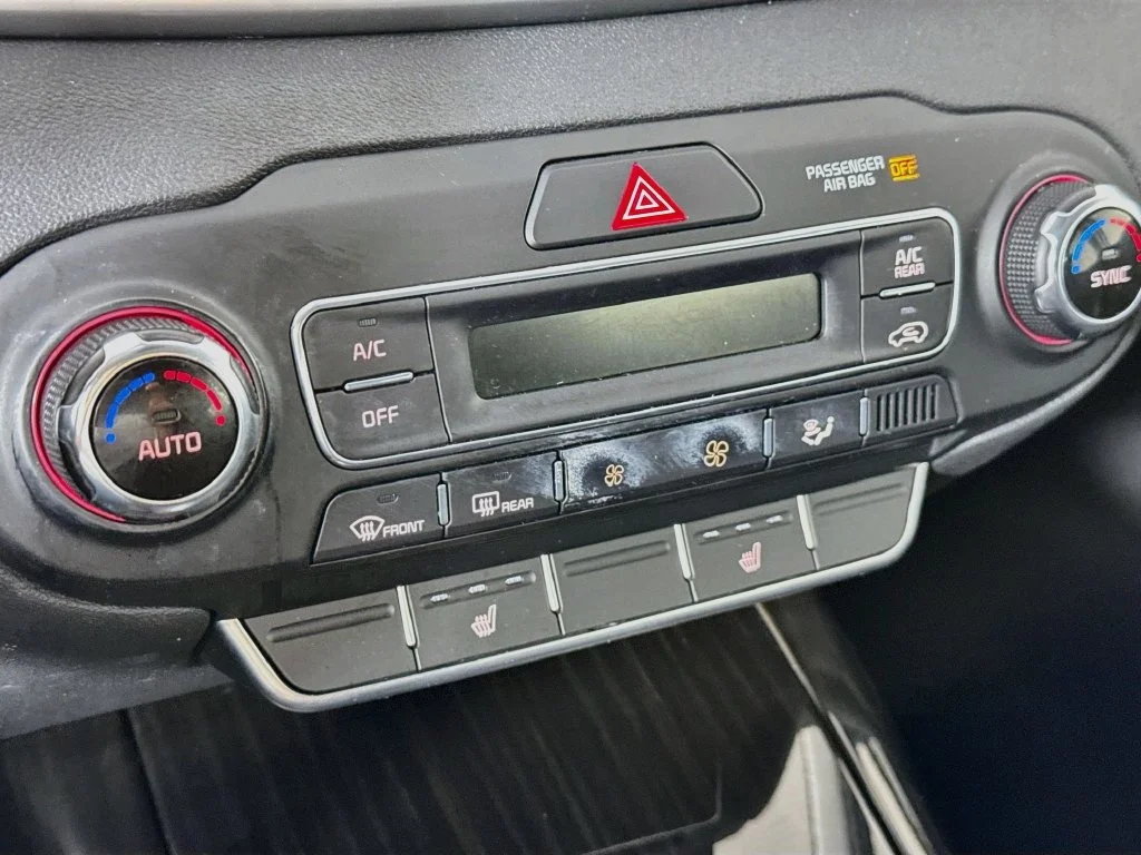 Used 2019 Silver Kia EX image 18