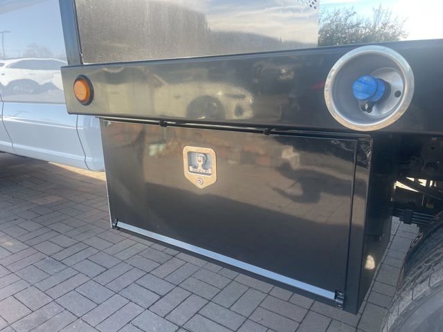 2024 Ford F-450 Super Duty Chassis Cab XL - Photo 9