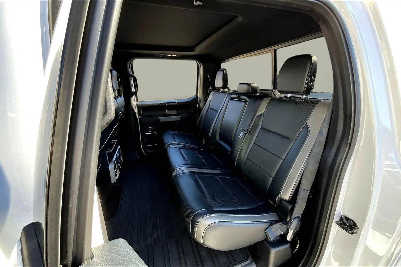 Used 2018 White Ford Raptor image 23