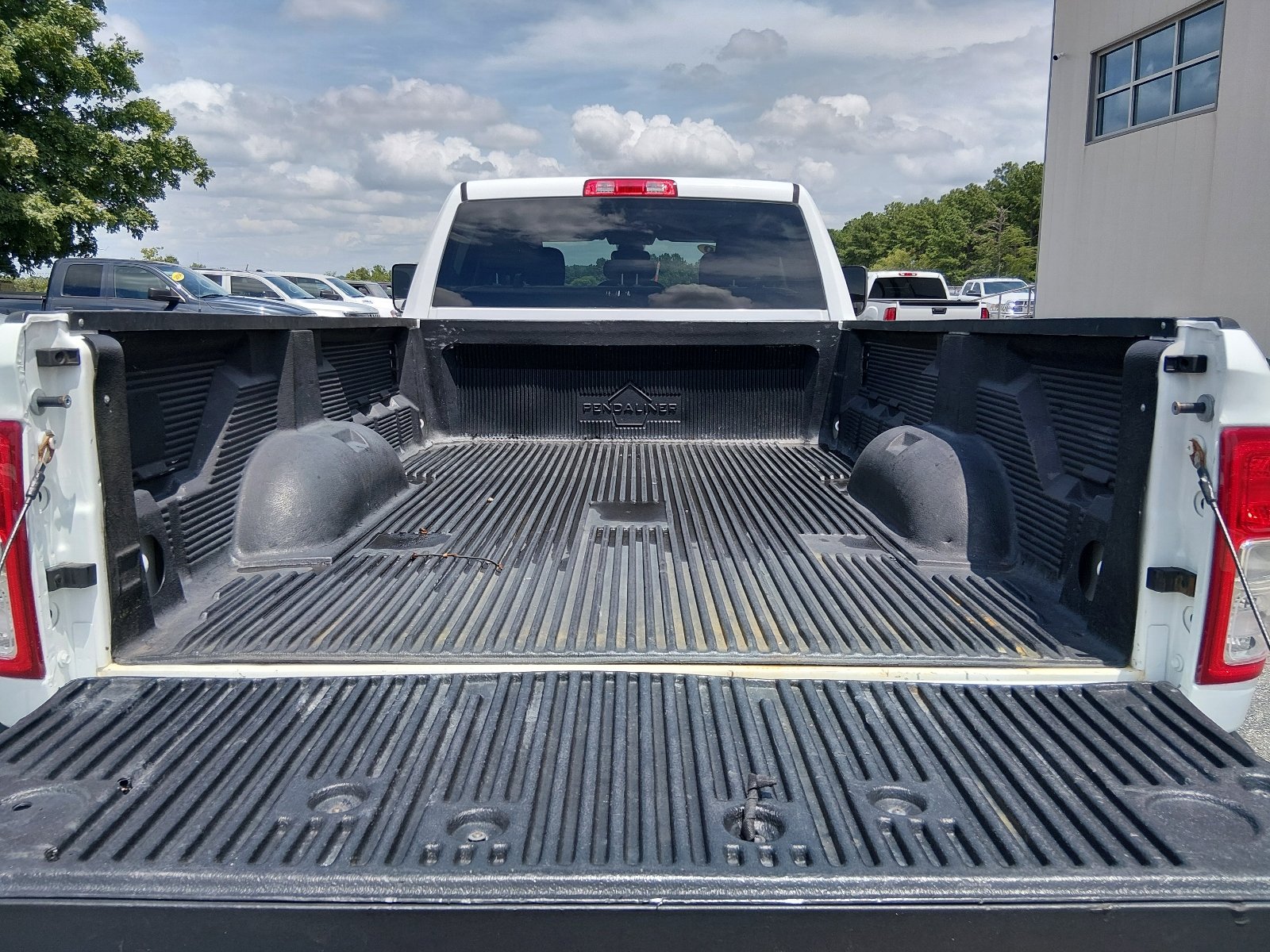 Used 2020 WHITE Ram Big Horn image 13