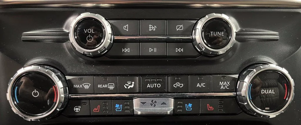 Used 2024 Black Ford Platinum image 41