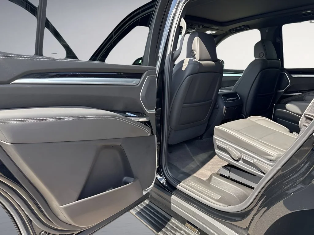 Used 2025 Black Raven Cadillac Sport image 33
