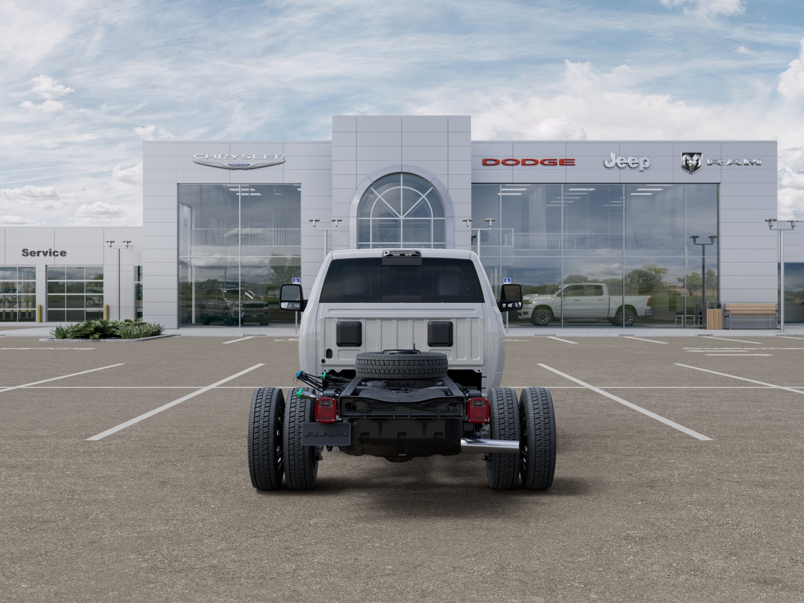New 2026 Bright White Clearcoat RAM Tradesman image 34