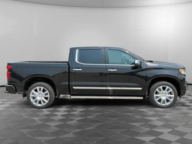 New 2026 Black Chevrolet High Country image 6