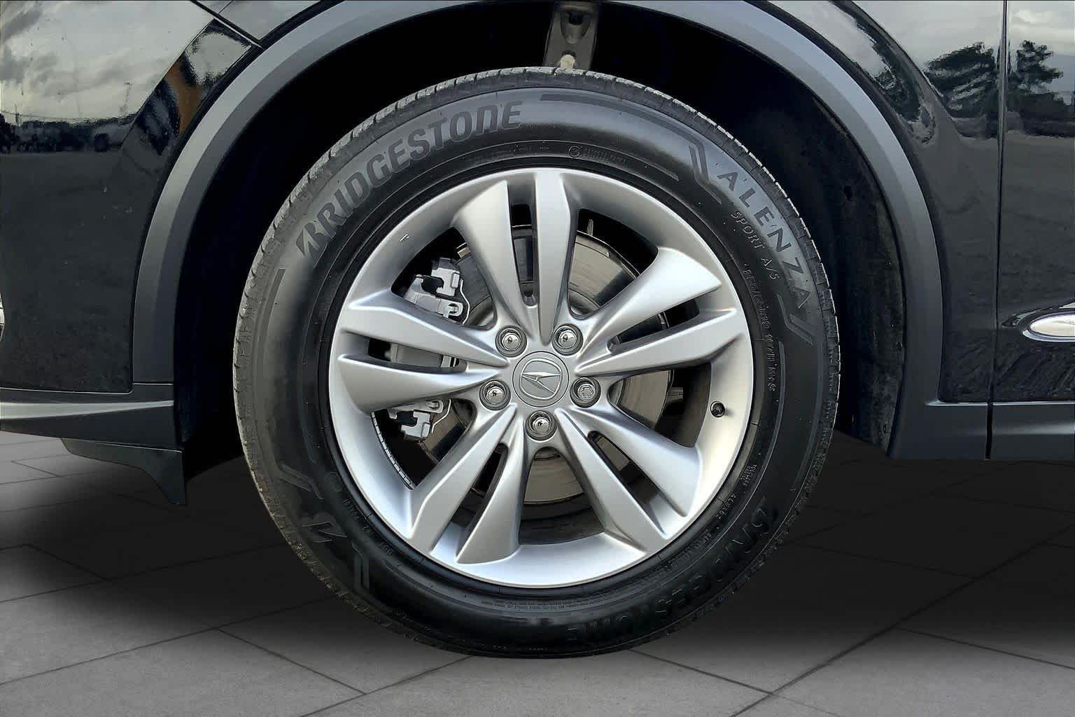 Used 2025 Majestic Black Pearl Acura  image 15