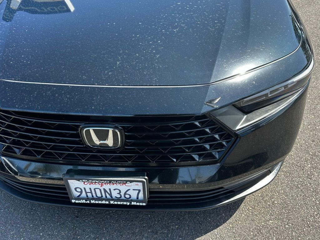 Used 2023  Honda LX image 5