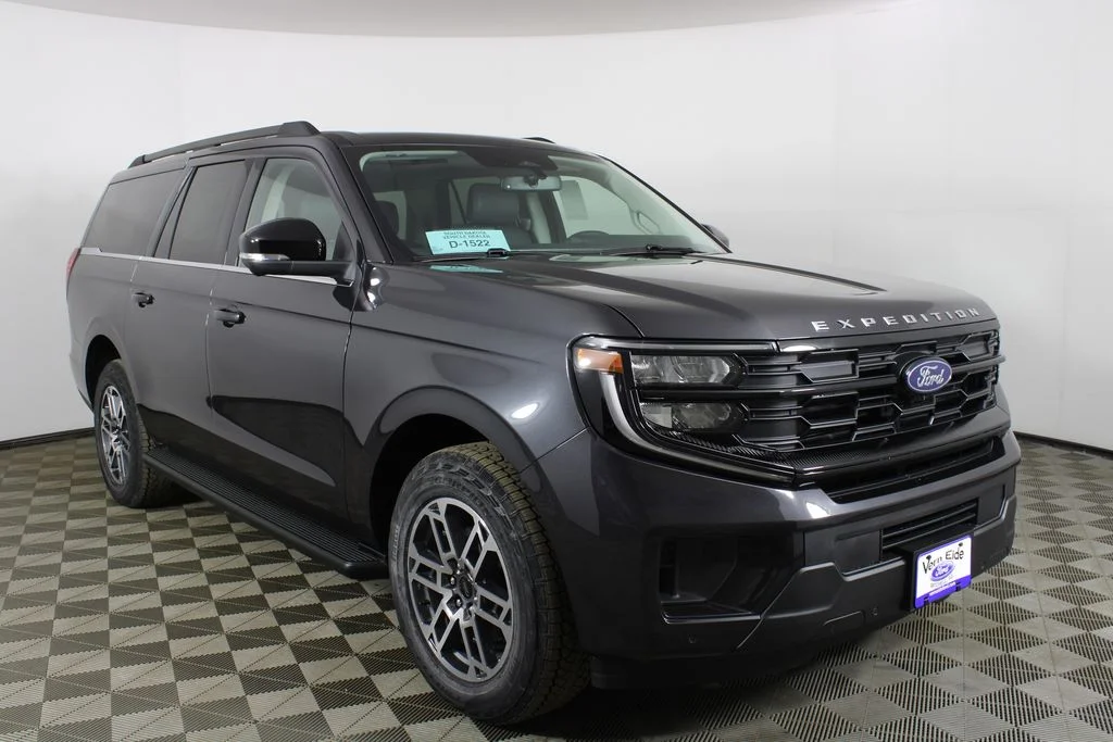 2026 Ford Expedition Active MAX 4x4's photo