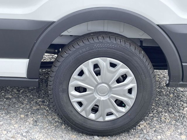 New 2026 Oxford White Ford XLT image 24