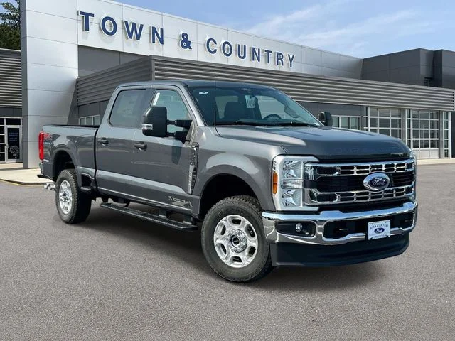 2026 Ford F-250SD XLT
