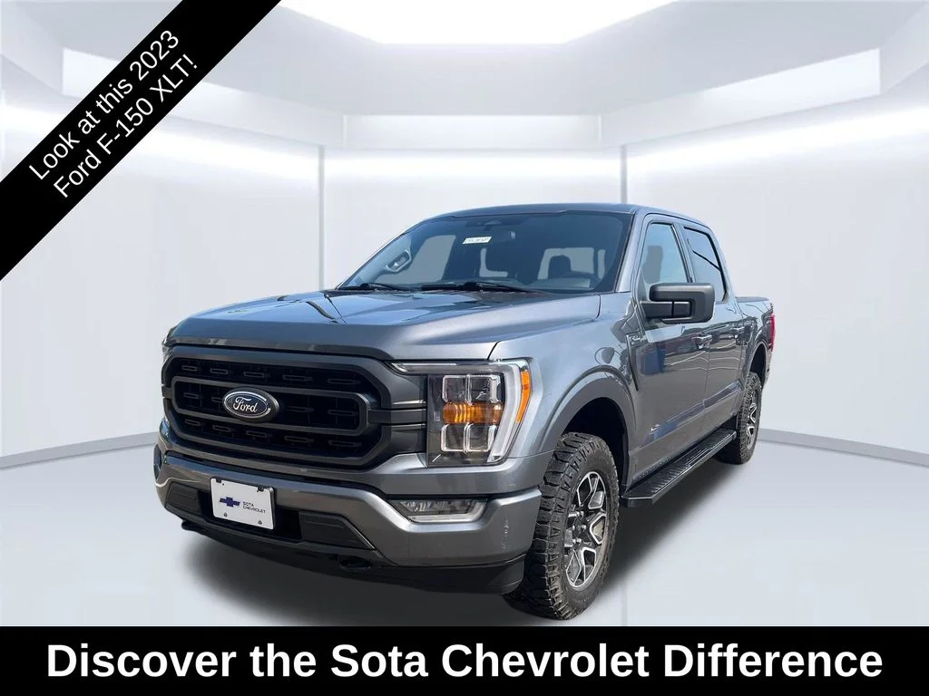 Used 2023  Ford XLT image 1