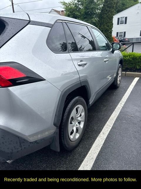 Used 2023 Silver Toyota LE image 3