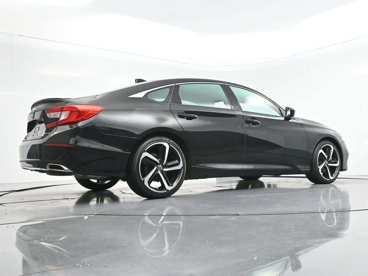 Used 2018 Crystal Black Pearl Honda Sport 1.5T image 46