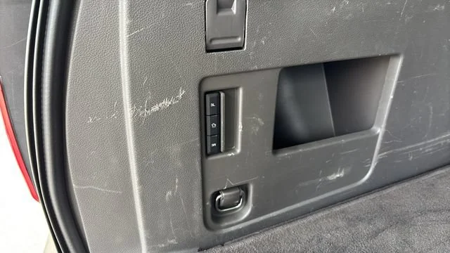Used 2018 Gold Ford XLT image 34