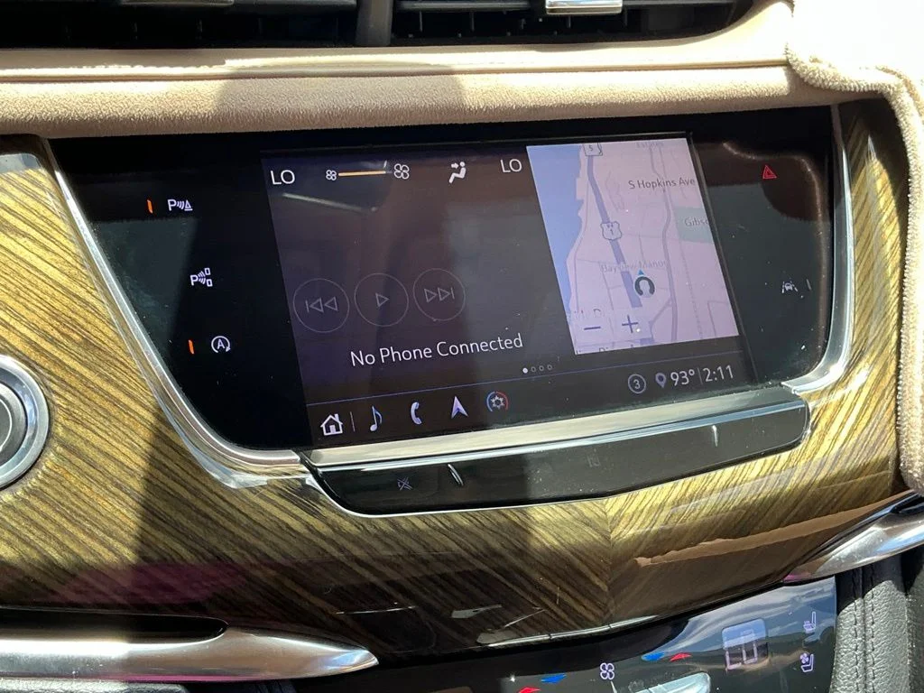 Used 2020 Red Cadillac Sport image 51