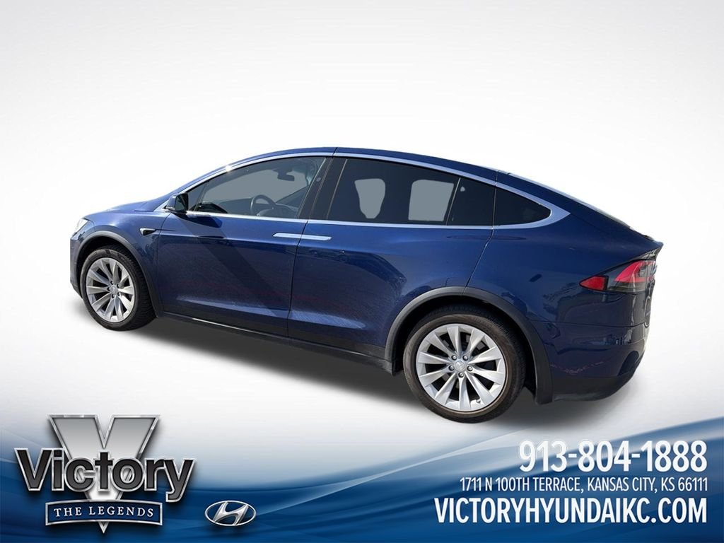 Used 2017 Blue Tesla 100D image 11