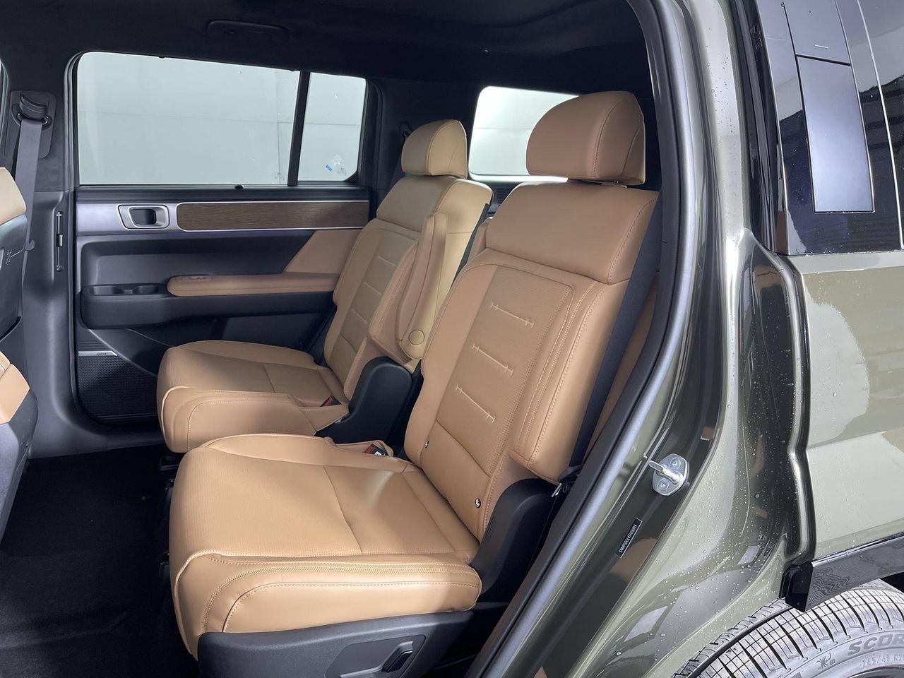 New 2026 Rockwood Green Hyundai Calligraphy AWD image 27