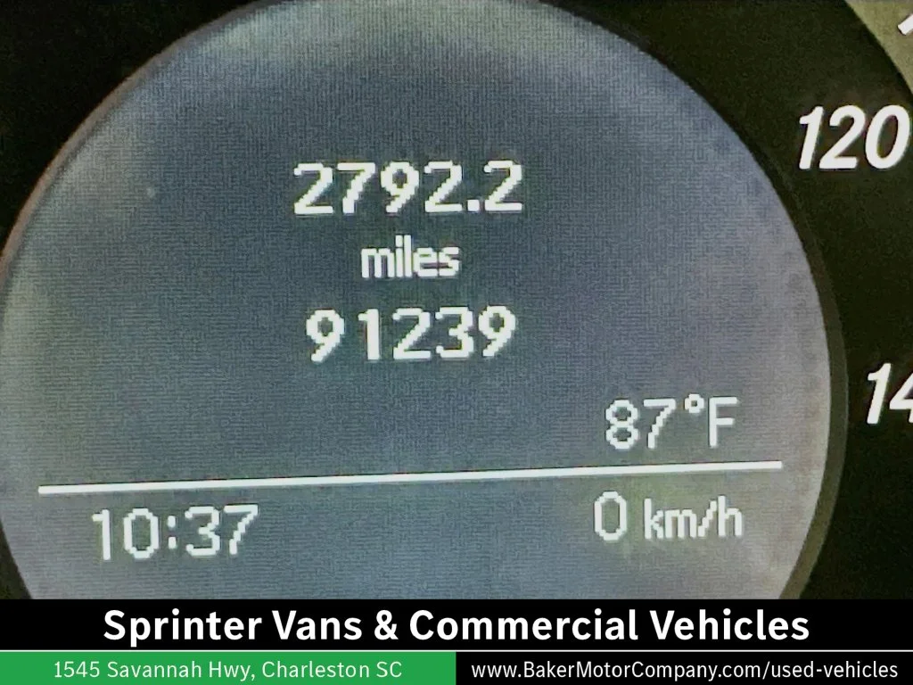 Used 2011 Black Mercedes-Benz C 300 image 13