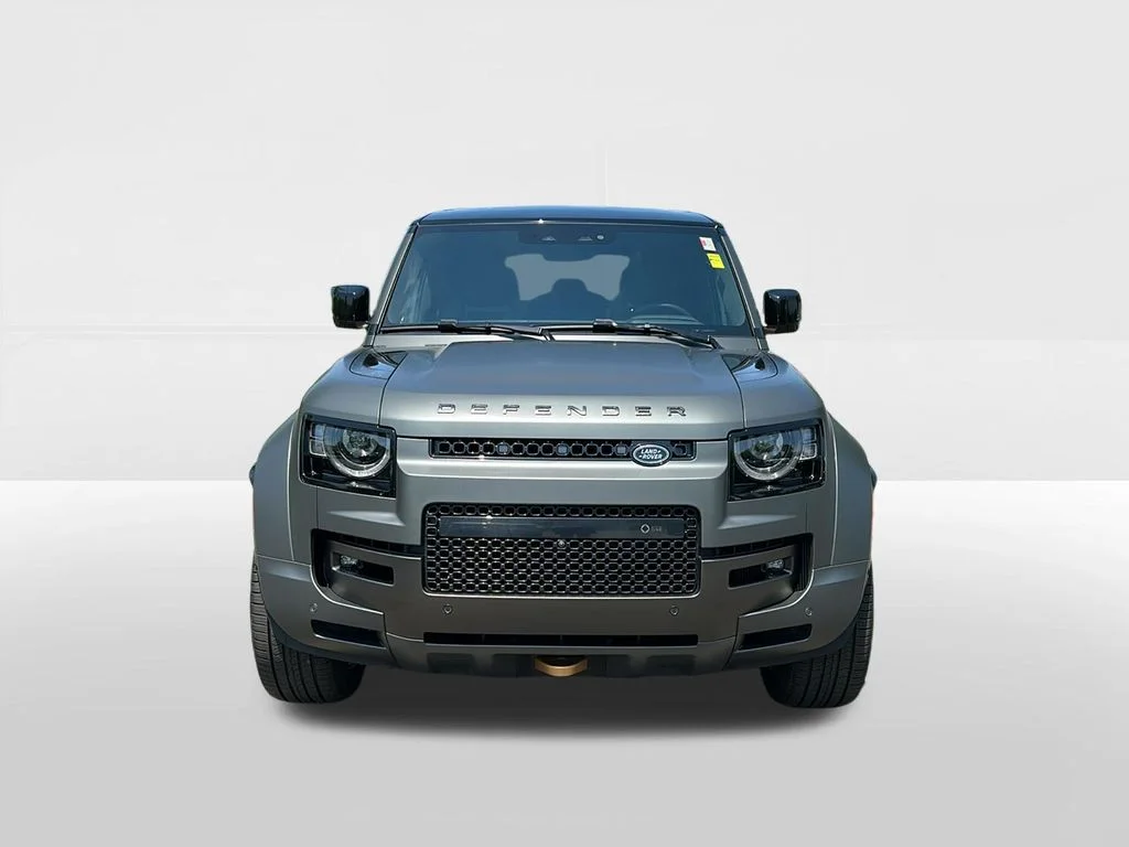 Certified Used 2025 Green Land Rover OCTA image 3