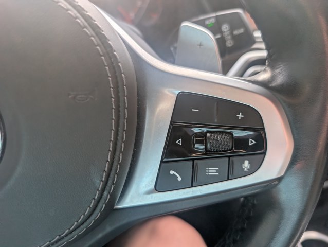 Used 2020 Arctic Gray Metallic BMW M50i image 22