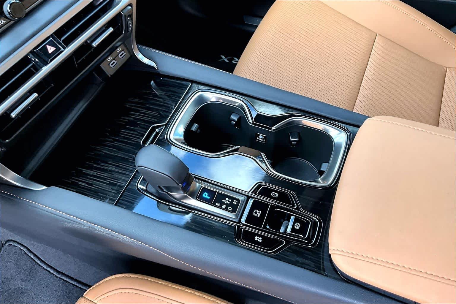 Certified Used 2025 CAVIAR Lexus  image 17
