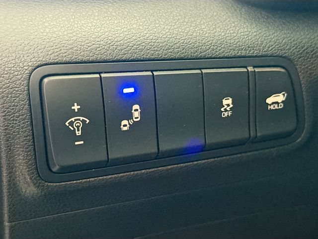 Used 2016 Blue Hyundai Limited image 11