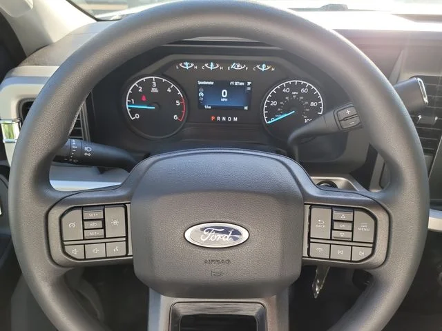 New 2026 Oxford White Ford XL image 29