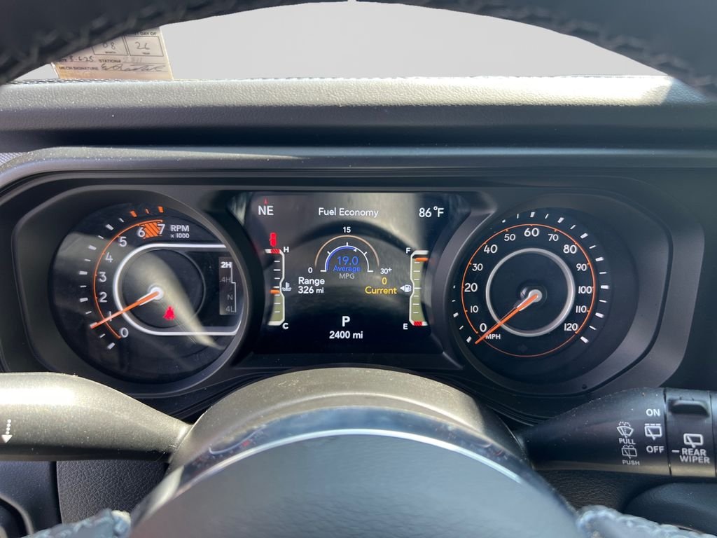 2025 Jeep Wrangler 4-Door Sahara - Photo 14