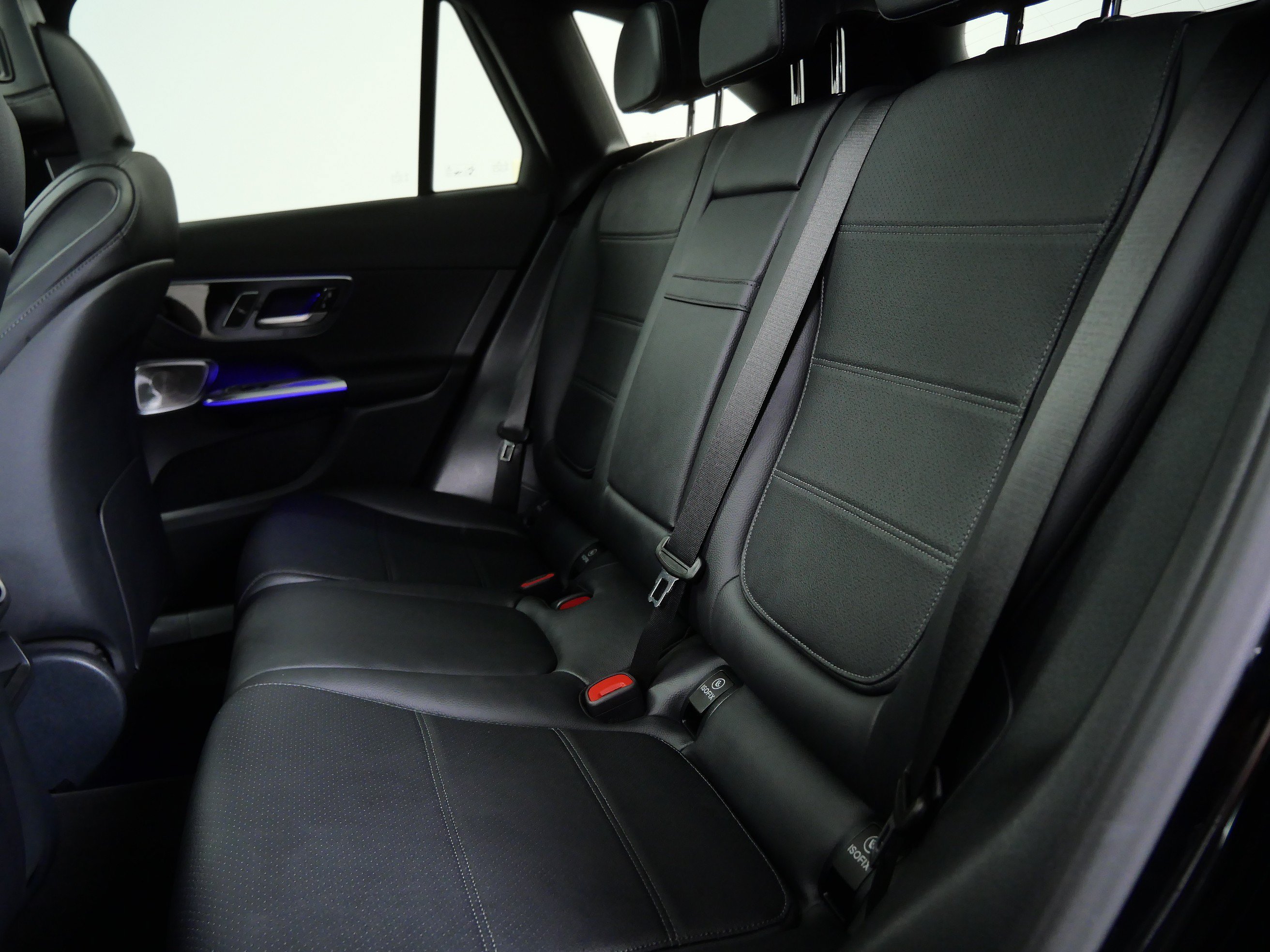 Certified Used 2026 Black Mercedes-Benz GLC 300 image 17