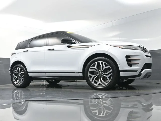 Used 2020  Land Rover First Edition image 29
