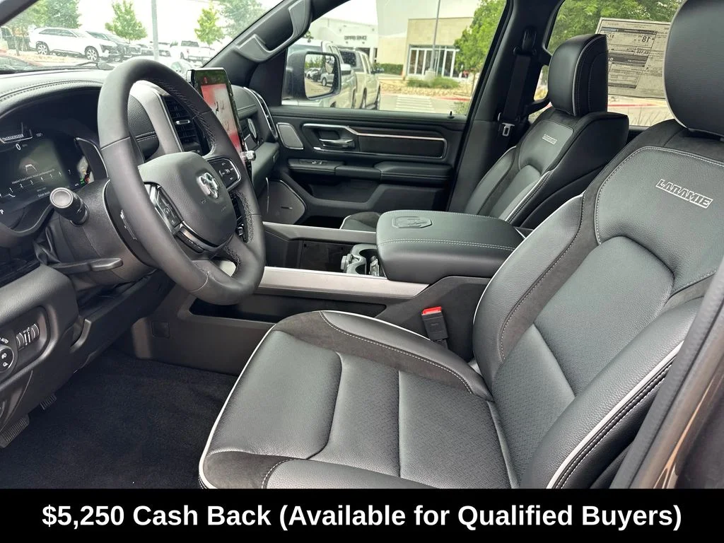 New 2026 Granite Crystal Metallic Clear-Coat Exterior Paint RAM Laramie image 18