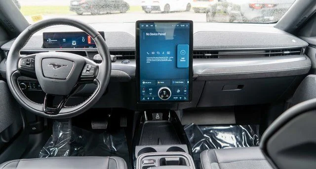 Used 2025 Gray Ford GT image 14