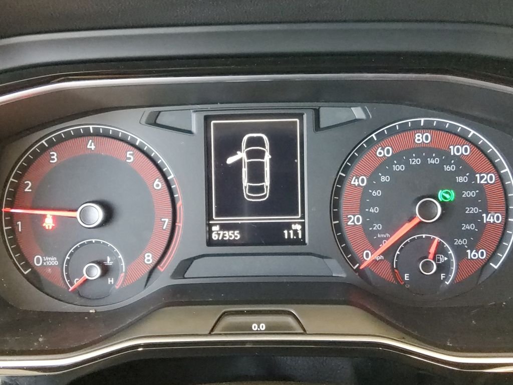 Used 2019  Volkswagen 1.4T S image 10